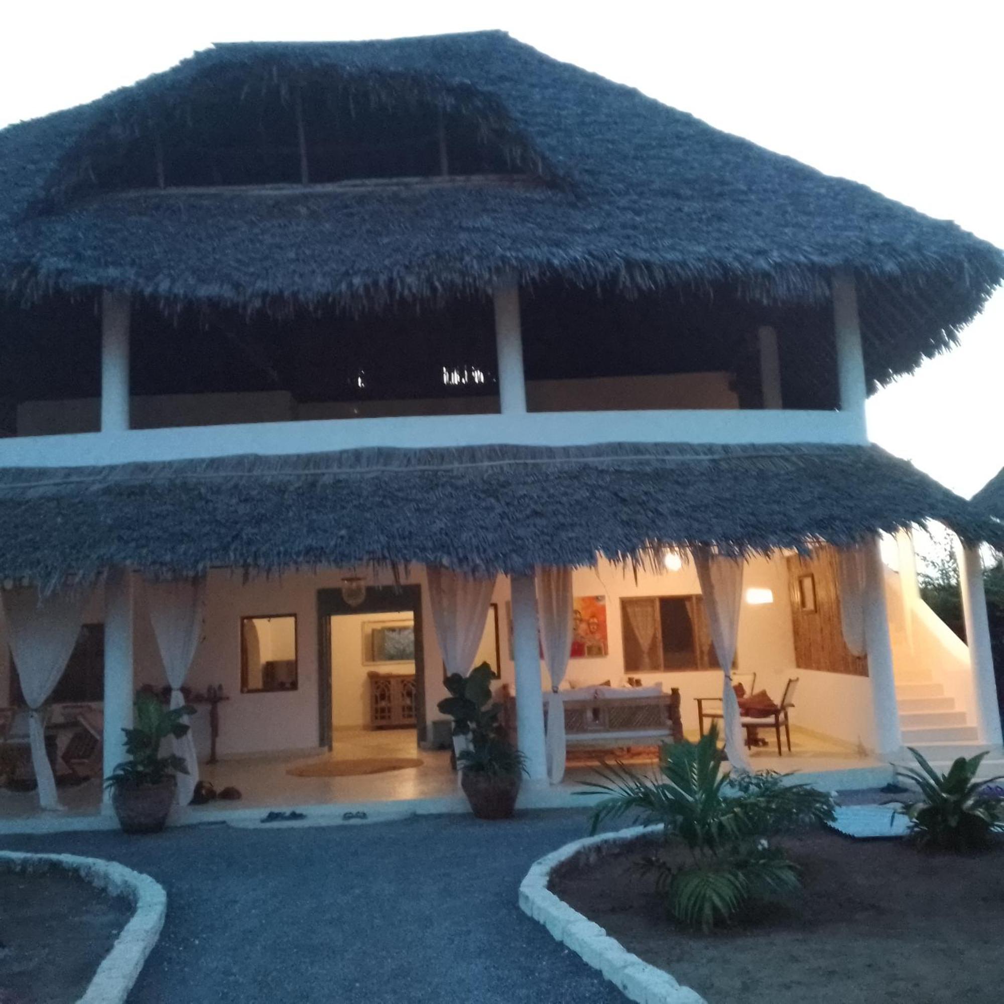 Bed and Breakfast Shira House Watamu Exterior foto